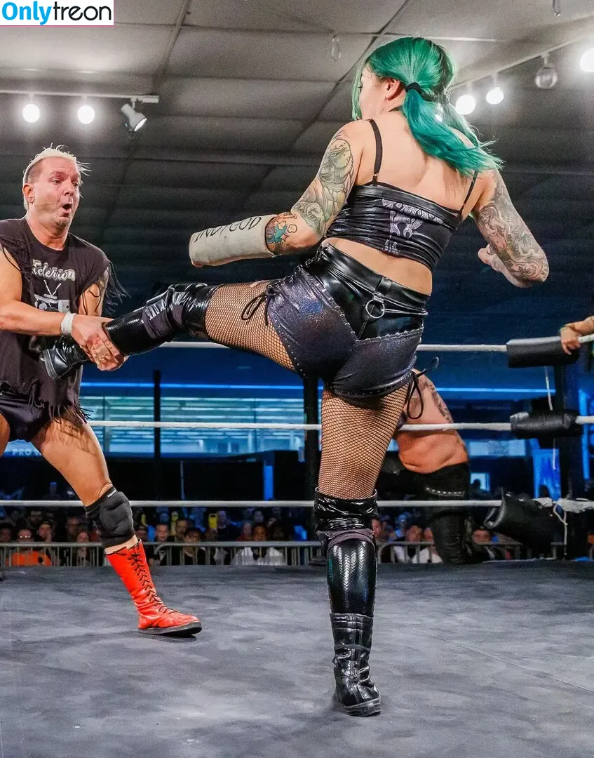 WWE Shotzi nude photo #0265 (Shotzi Blackheart / ShotziWWE)