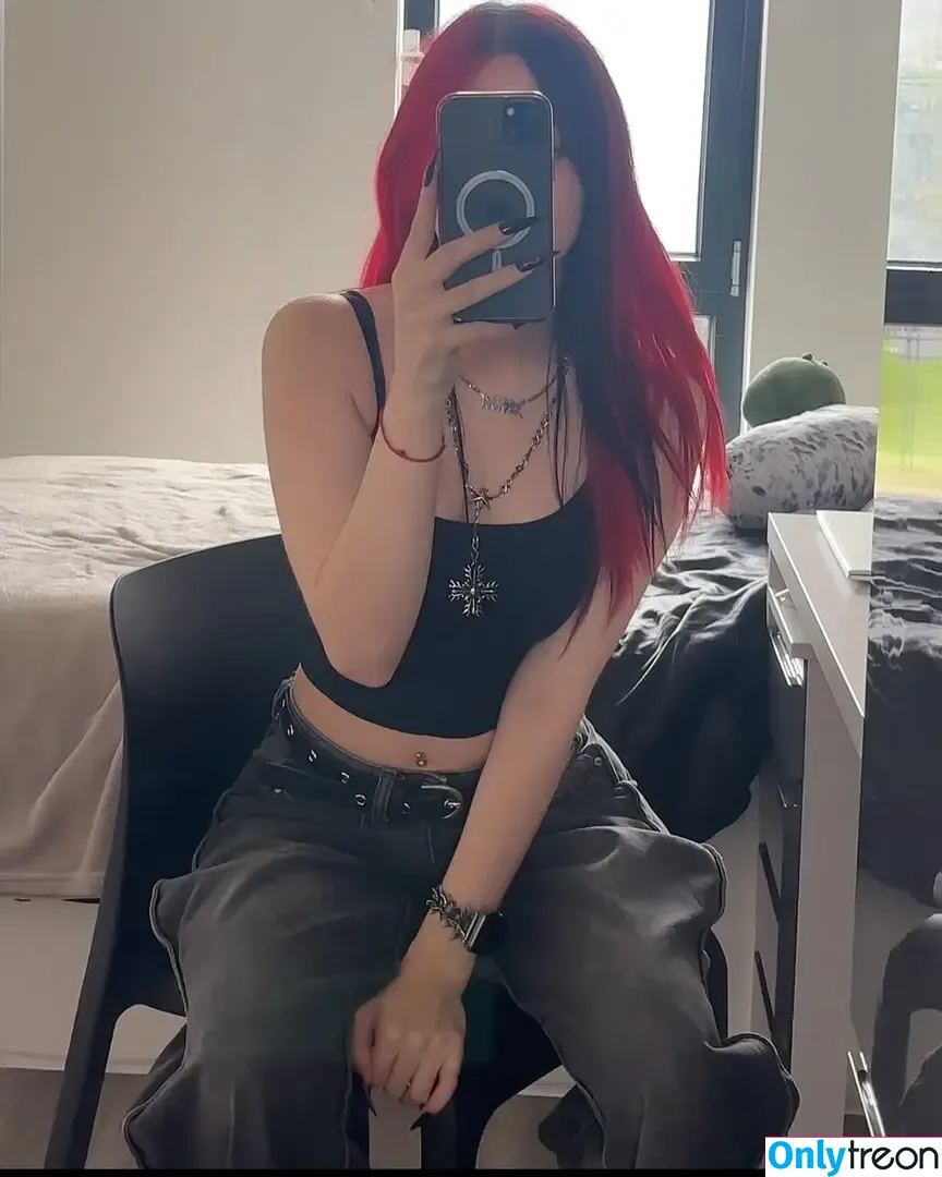 Wxsteoftiime nude photo #0018 (Wxsteoftiime)