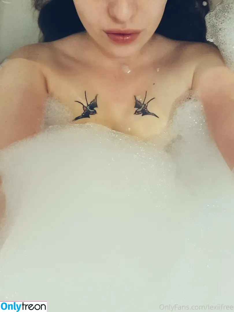 x-katielou-x nude photo #0001 (x.katielou.x)