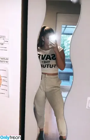  nude photo #0005