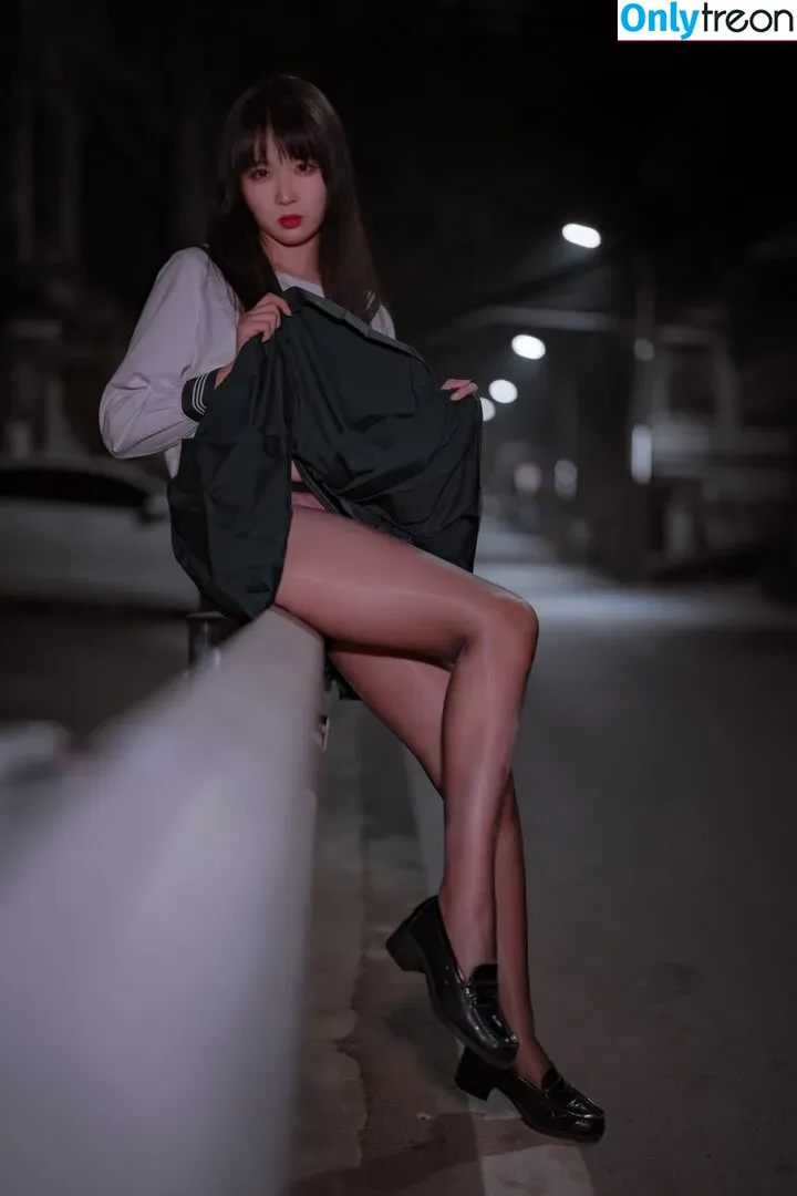 Xansoon nude photo #0034 (Xansoon)
