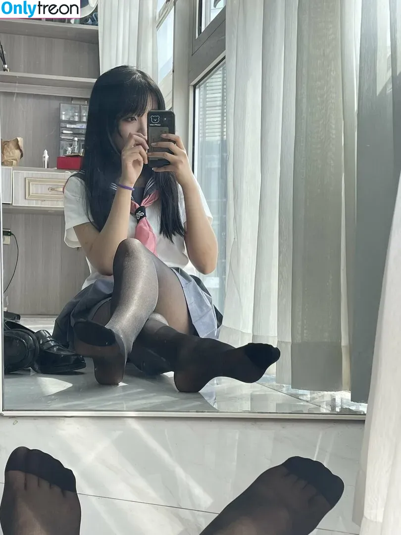 Xansoon nude photo #0074 (Xansoon)