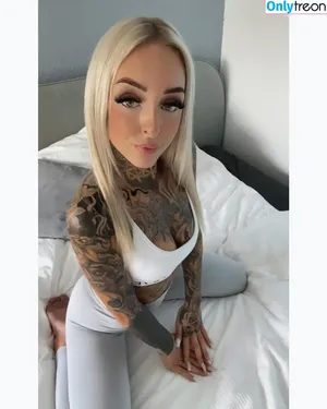 xBad_xmoni / bad.xmoni / xbad.xmoni nude photo #0033