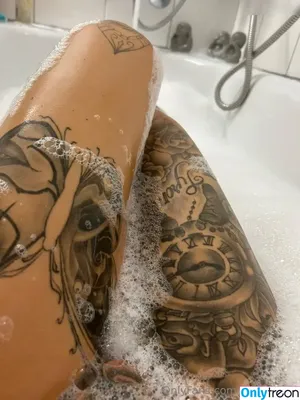 xBad_xmoni / bad.xmoni / xbad.xmoni nude photo #0067