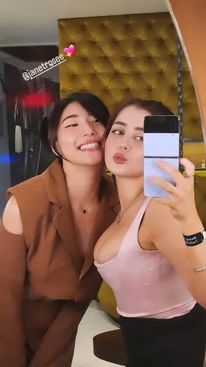 xChocobars / Janetrose / janetrosee nude photo #0158