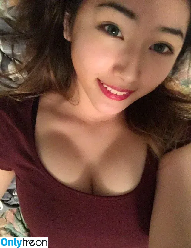 xChocobars nude photo #0010 (Janetrose / janetrosee)