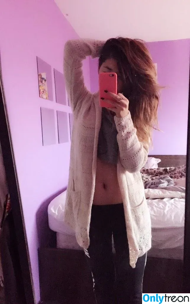 xChocobars nude photo #0012 (Janetrose / janetrosee)