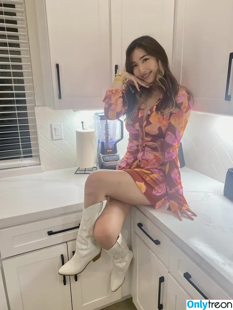 xChocobars nude photo #0038 (Janetrose / janetrosee)