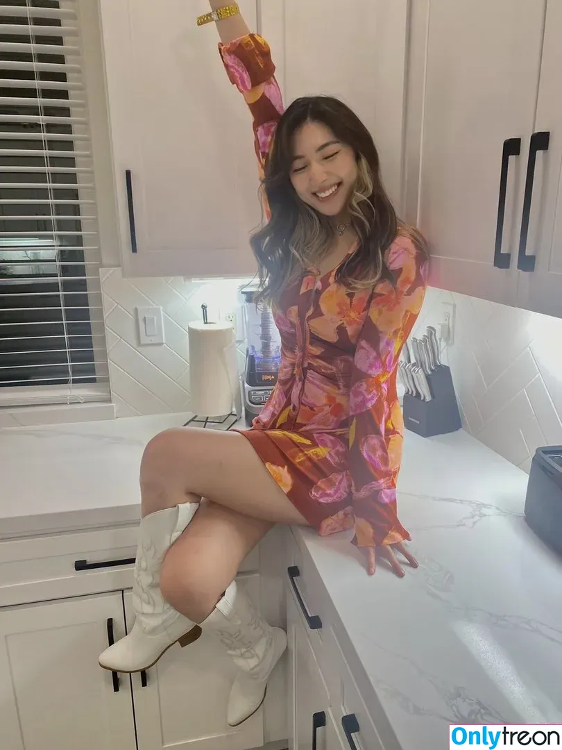 xChocobars nude photo #0039 (Janetrose / janetrosee)