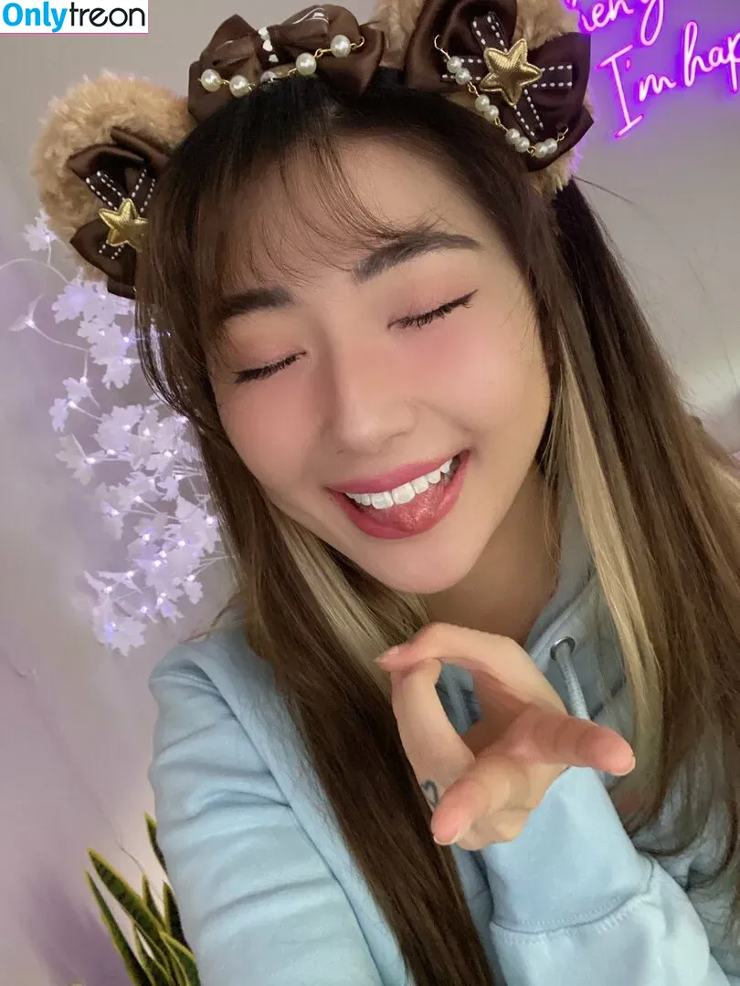 xChocobars nude photo #0064 (Janetrose / janetrosee)