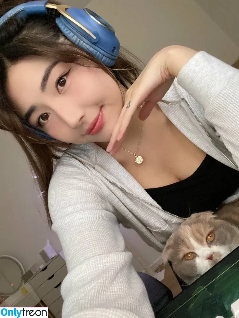 xChocobars nude photo #0065 (Janetrose / janetrosee)