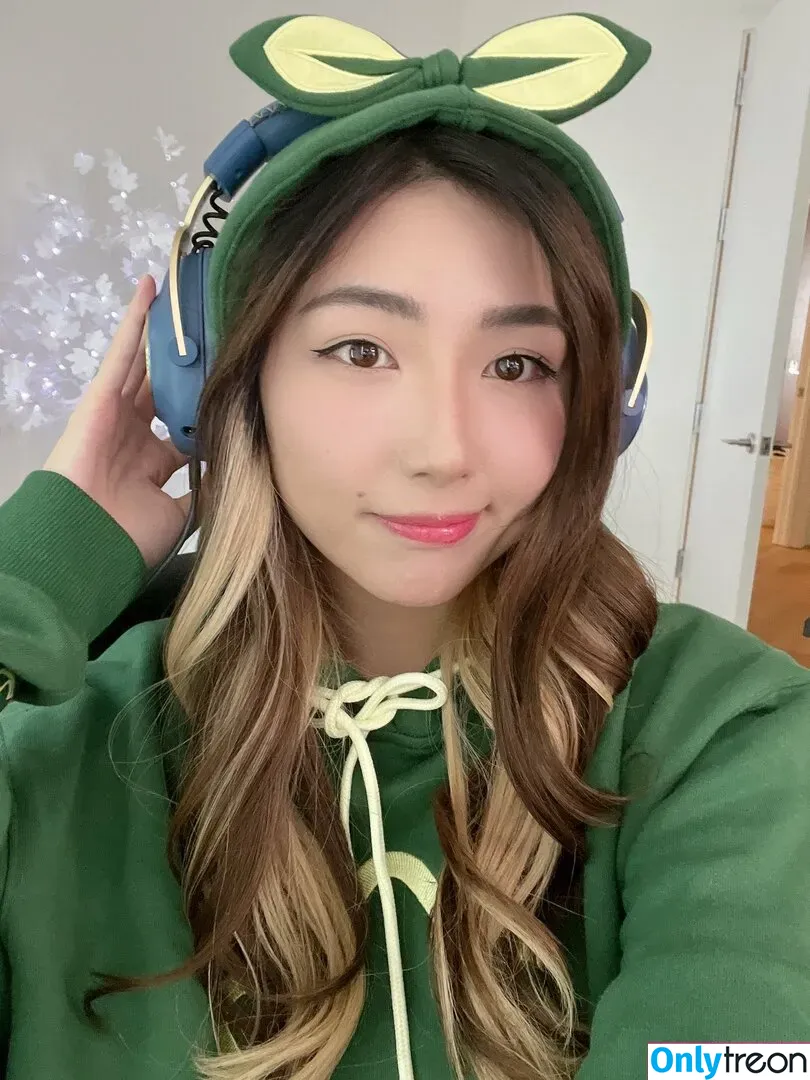 xChocobars nude photo #0078 (Janetrose / janetrosee)