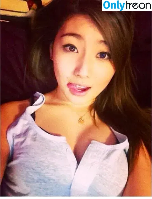 xChocobars nude photo #0088 (Janetrose / janetrosee)