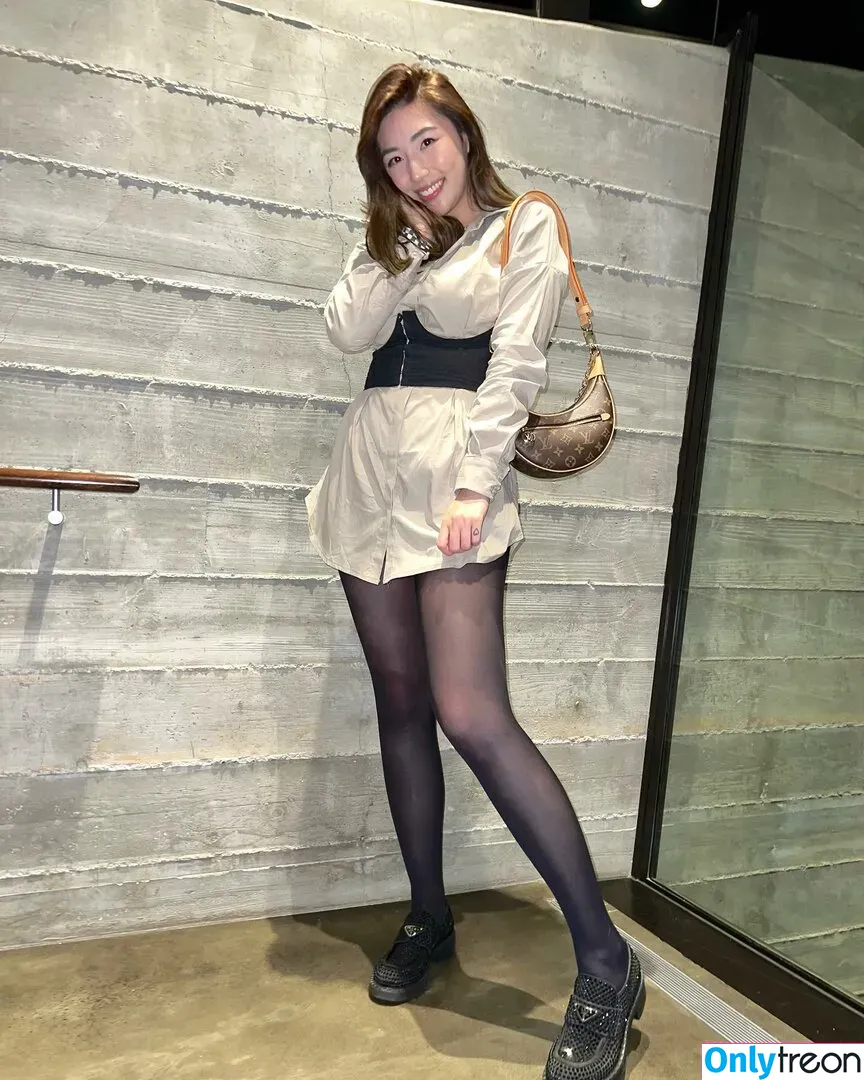 xChocobars nude photo #0122 (Janetrose / janetrosee)