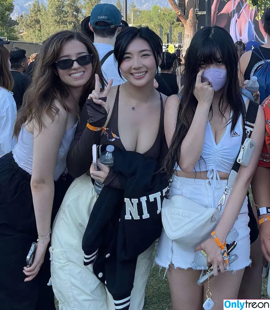 xChocobars nude photo #0130 (Janetrose / janetrosee)