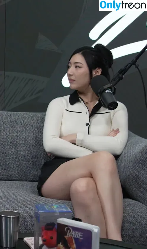 xChocobars nude photo #0131 (Janetrose / janetrosee)
