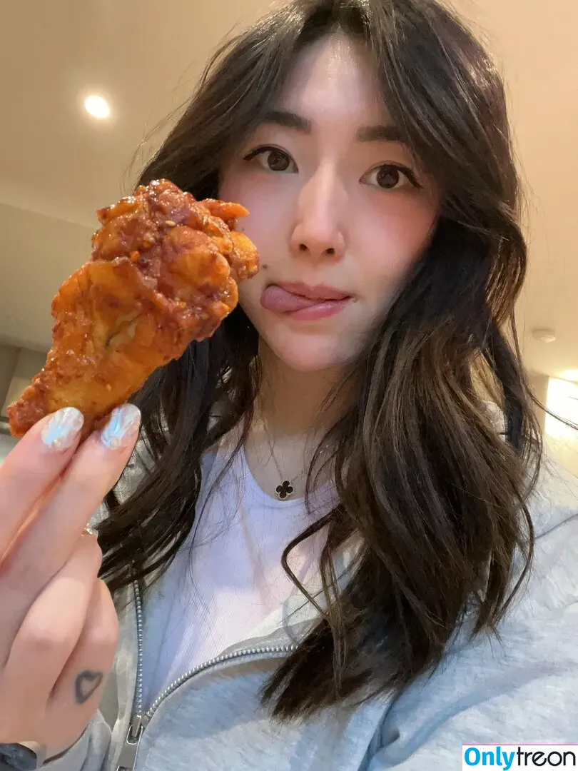 xChocobars nude photo #0299 (Janetrose / janetrosee)
