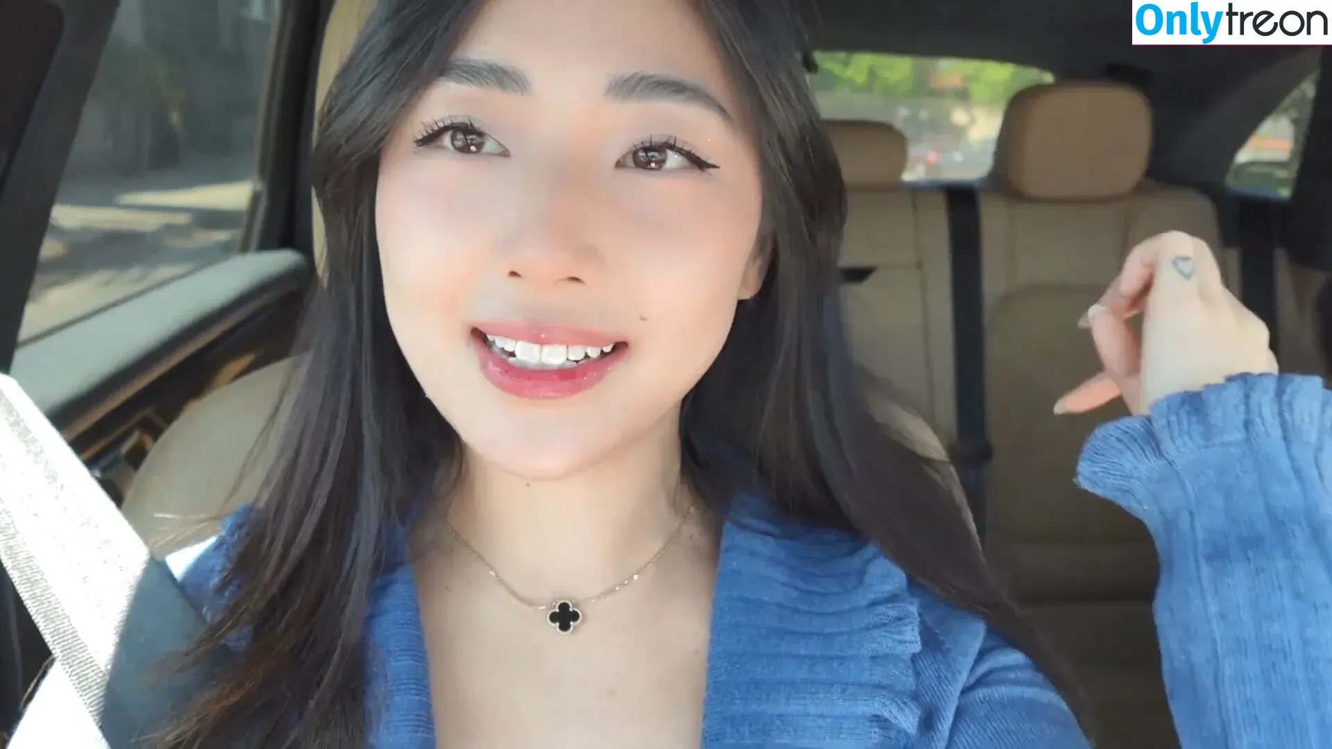 xChocobars nude photo #0348 (Janetrose / janetrosee)