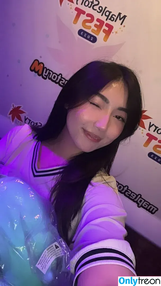 xChocobars nude photo #0380 (Janetrose / janetrosee)