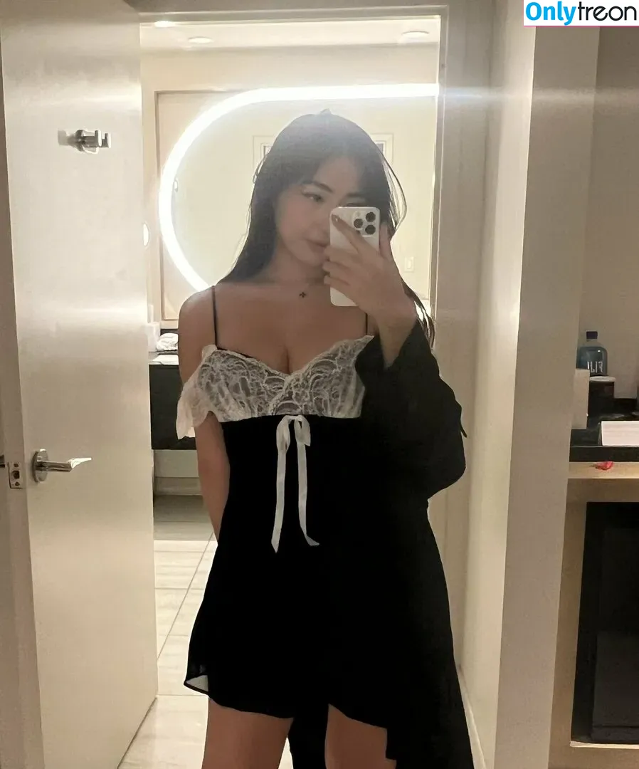 xChocobars nude photo #0388 (Janetrose / janetrosee)