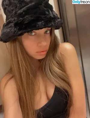 Xenia Tchoumitcheva / xenia / xeniatchoumi nude photo #0545