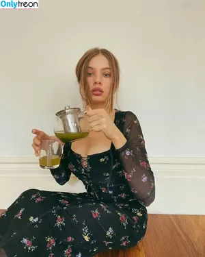 Xenia Tchoumitcheva / xenia / xeniatchoumi nude photo #0670