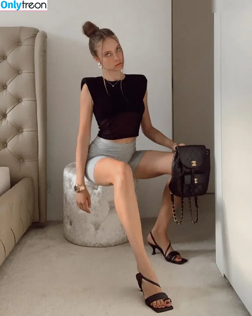 Xenia Tchoumitcheva nude photo #0119 (xenia / xeniatchoumi)