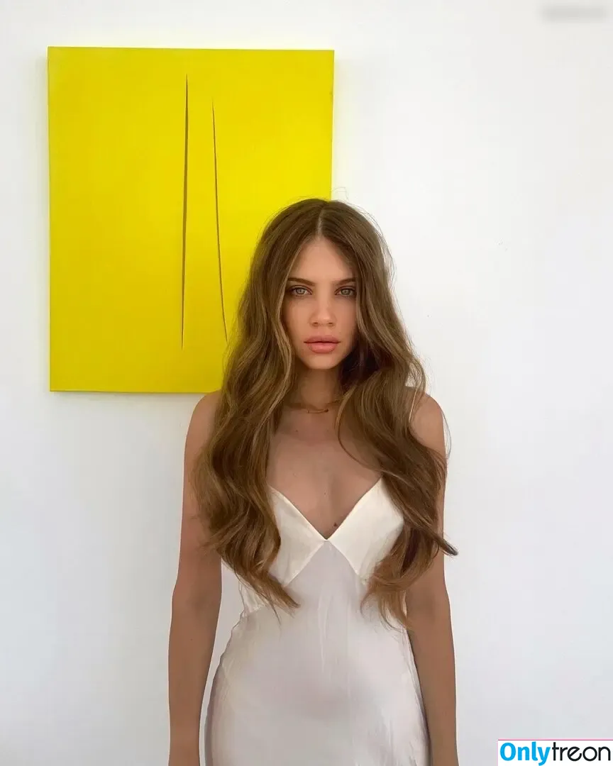 Xenia Tchoumitcheva nude photo #0215 (xenia / xeniatchoumi)