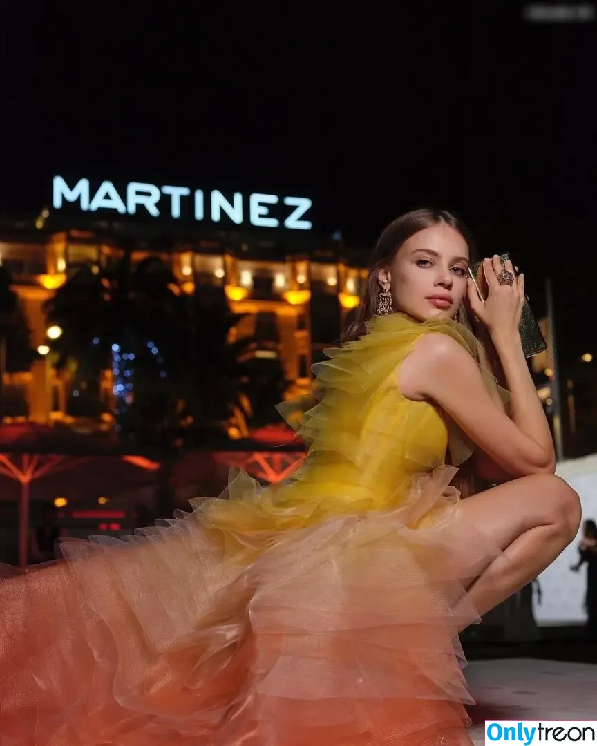 Xenia Tchoumitcheva nude photo #0330 (xenia / xeniatchoumi)