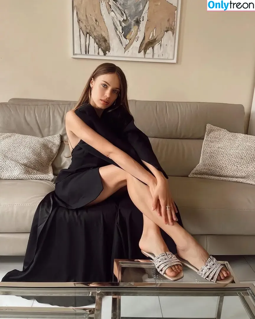 Xenia Tchoumitcheva nude photo #0337 (xenia / xeniatchoumi)