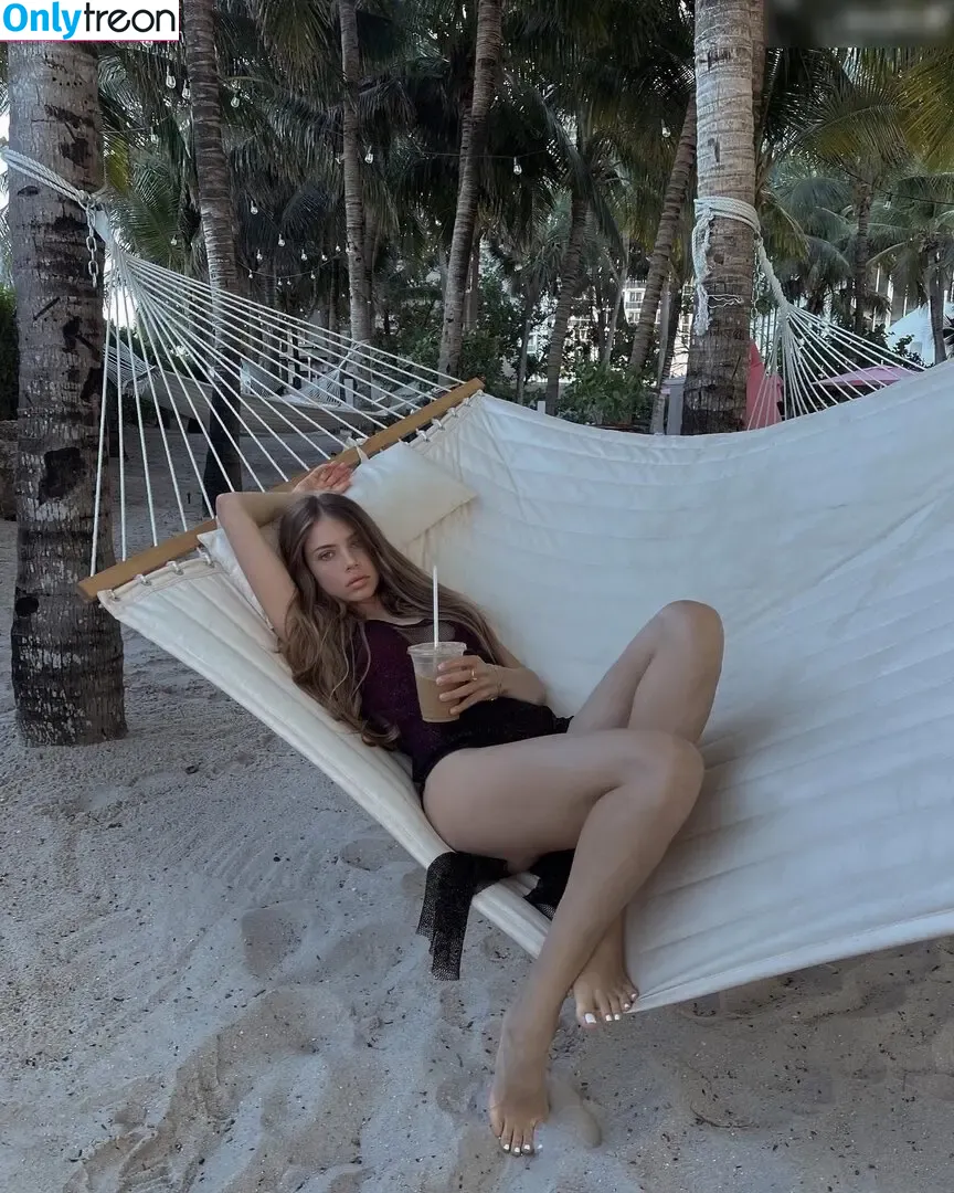 Xenia Tchoumitcheva nude photo #0484 (xenia / xeniatchoumi)