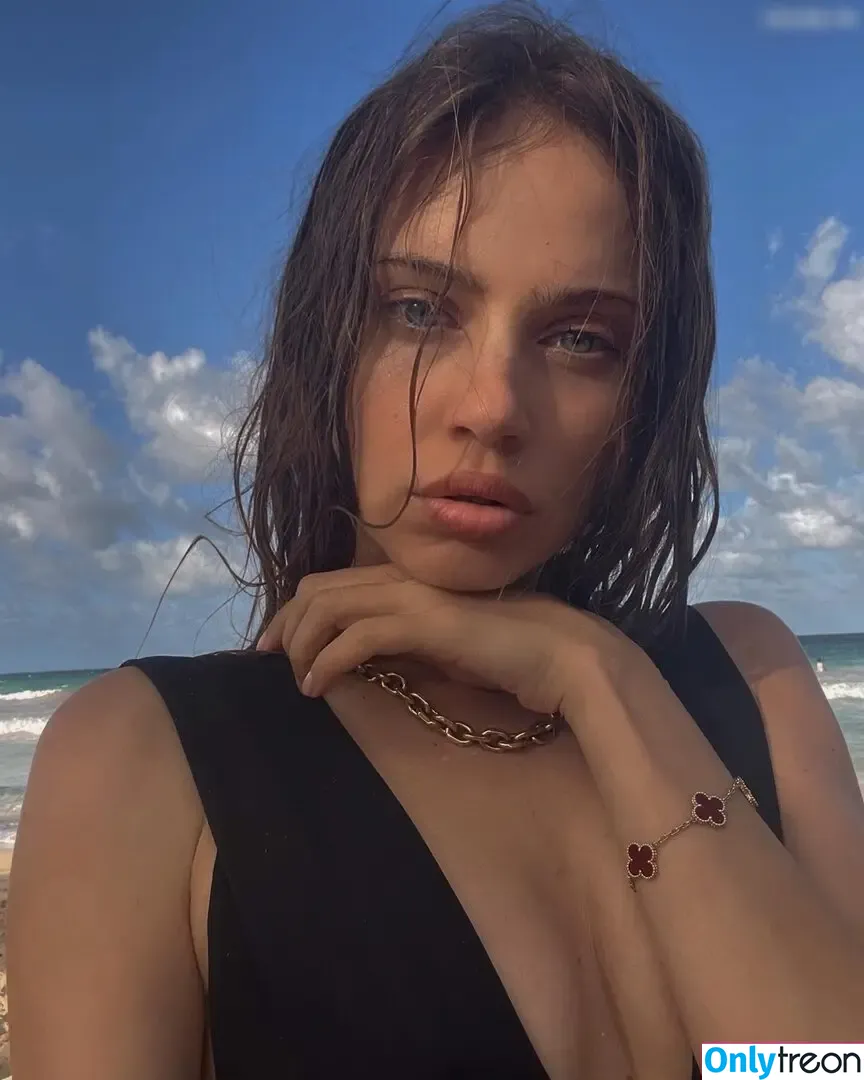 Xenia Tchoumitcheva nude photo #0513 (xenia / xeniatchoumi)
