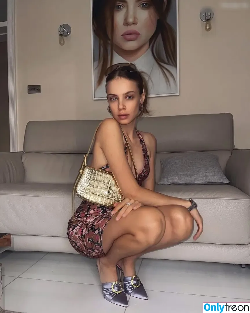 Xenia Tchoumitcheva nude photo #0524 (xenia / xeniatchoumi)