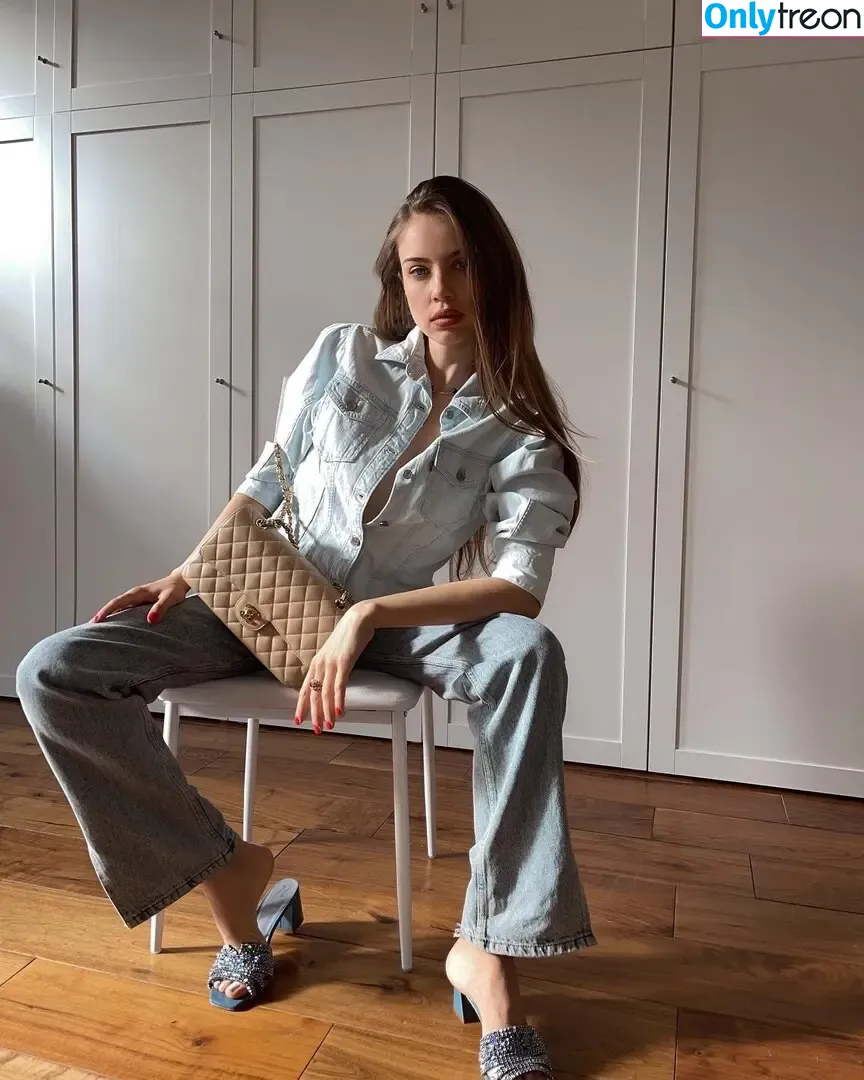 Xenia Tchoumitcheva nude photo #0592 (xenia / xeniatchoumi)