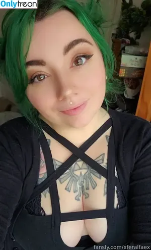 xferalfaex / _trulyalexus nude photo #0004