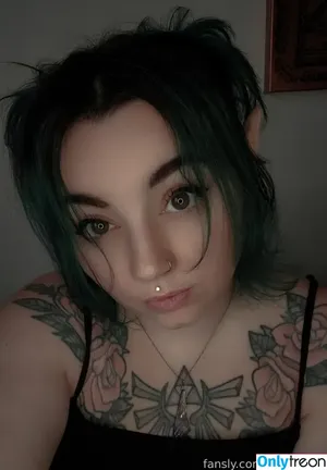 xferalfaex / _trulyalexus nude photo #0030