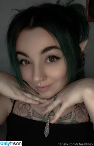 xferalfaex / _trulyalexus nude photo #0031