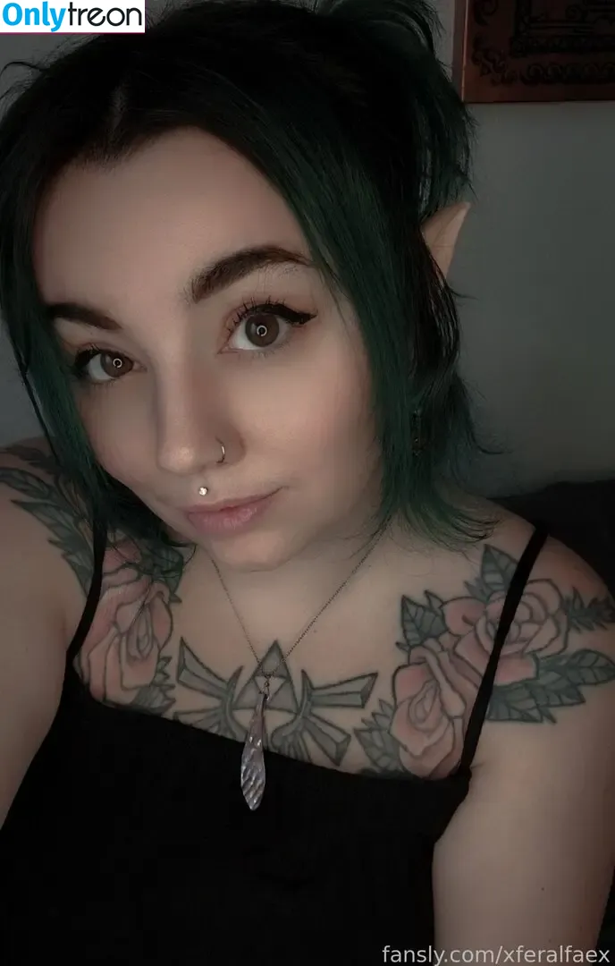 xferalfaex nude photo #0033 (_trulyalexus)