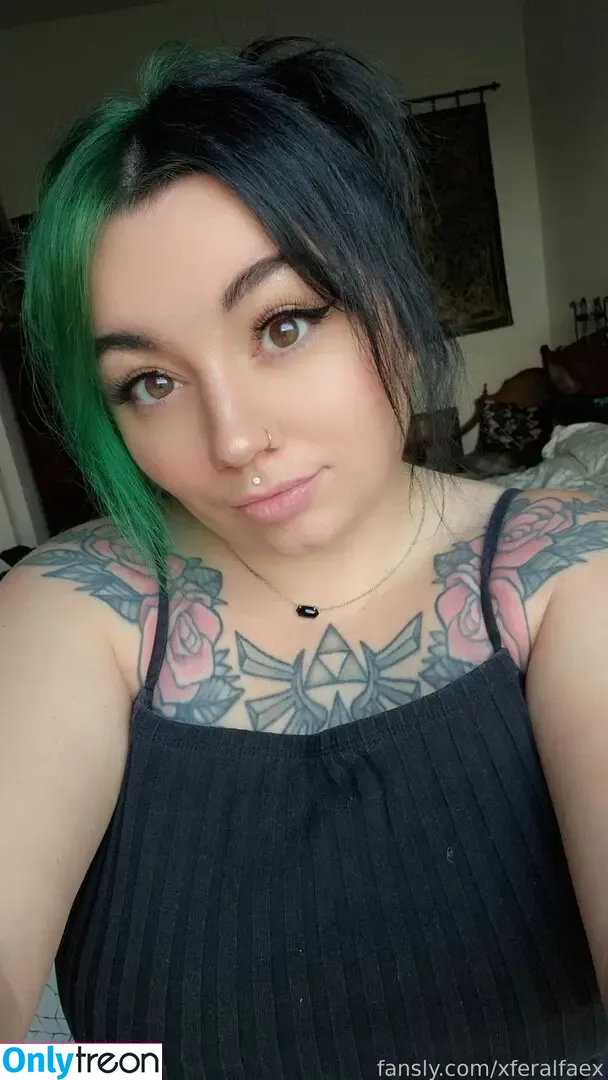 xferalfaex nude photo #0057 (_trulyalexus)
