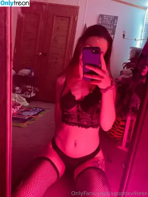  nude photo #0002