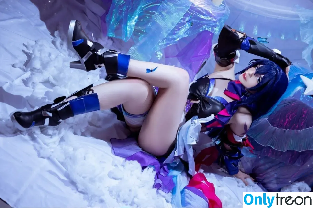 Xhemyd nude photo #0159 (Xhemyd)
