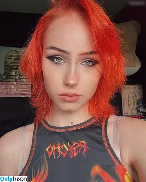 xhxllgirl / littlegirlfrxmhell / xxjessylee nude photo #0020