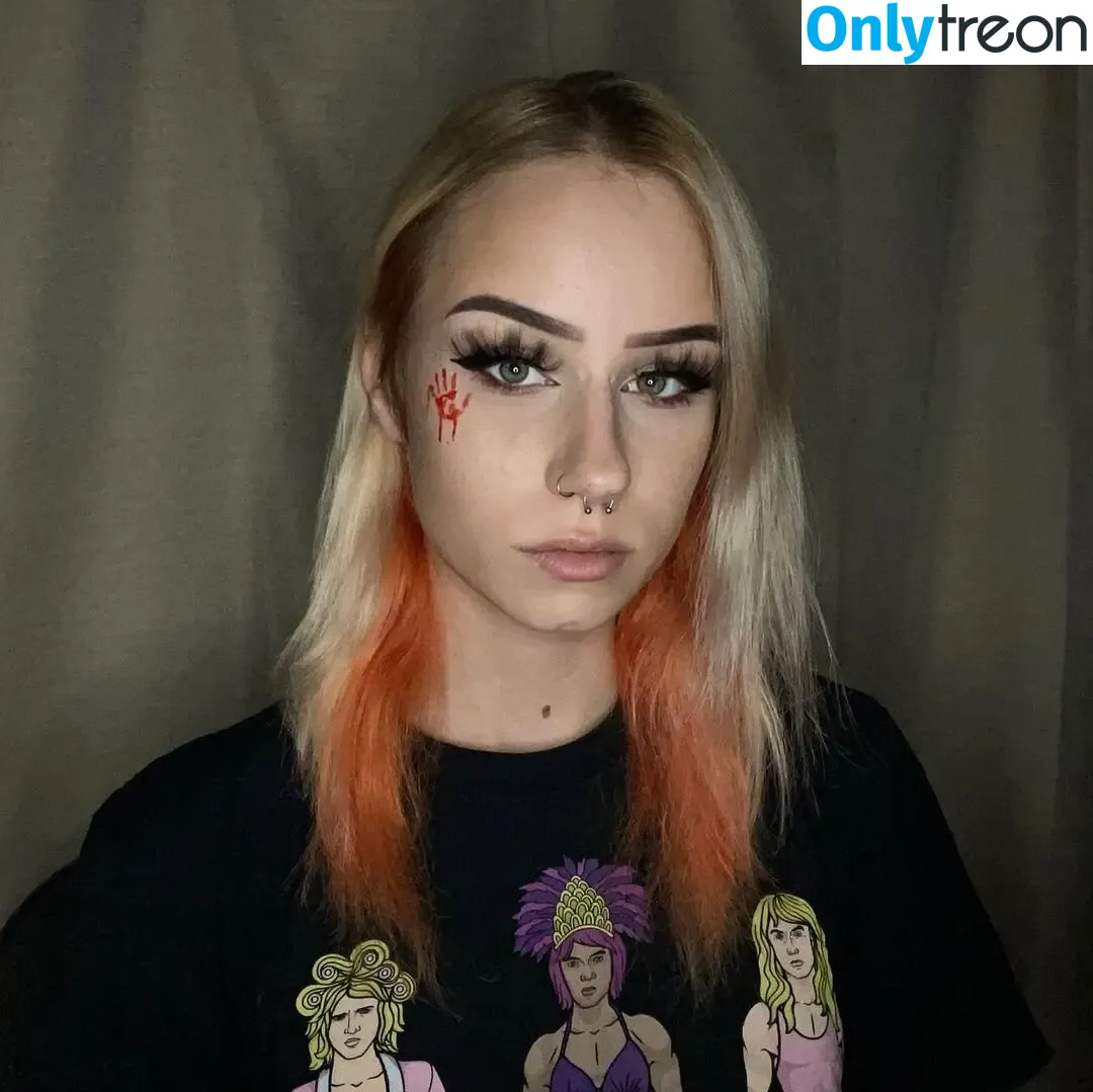 xhxllgirl nude photo #0042 (littlegirlfrxmhell / xxjessylee)