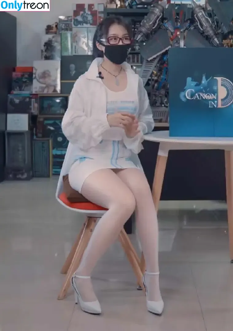 Xiami's nude photo #0027 (虾米大模王)