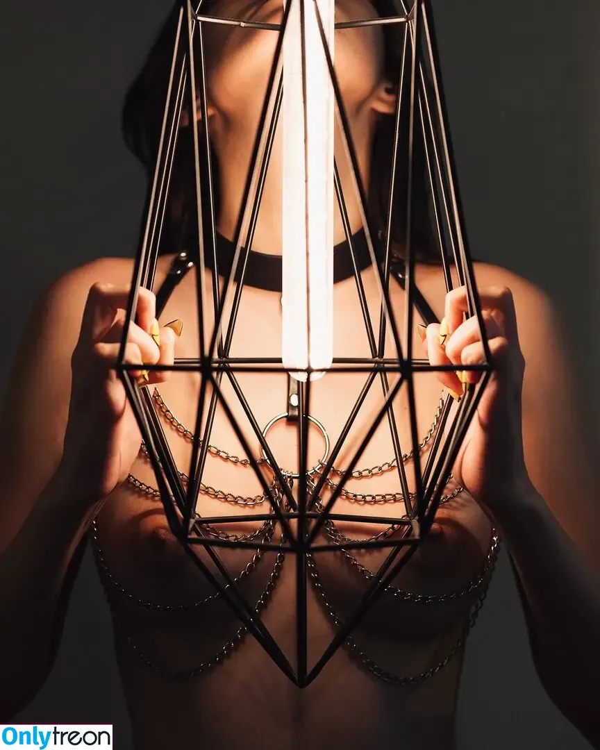 Xime.the.remix nude photo #0013 (might.be.xime / remix)