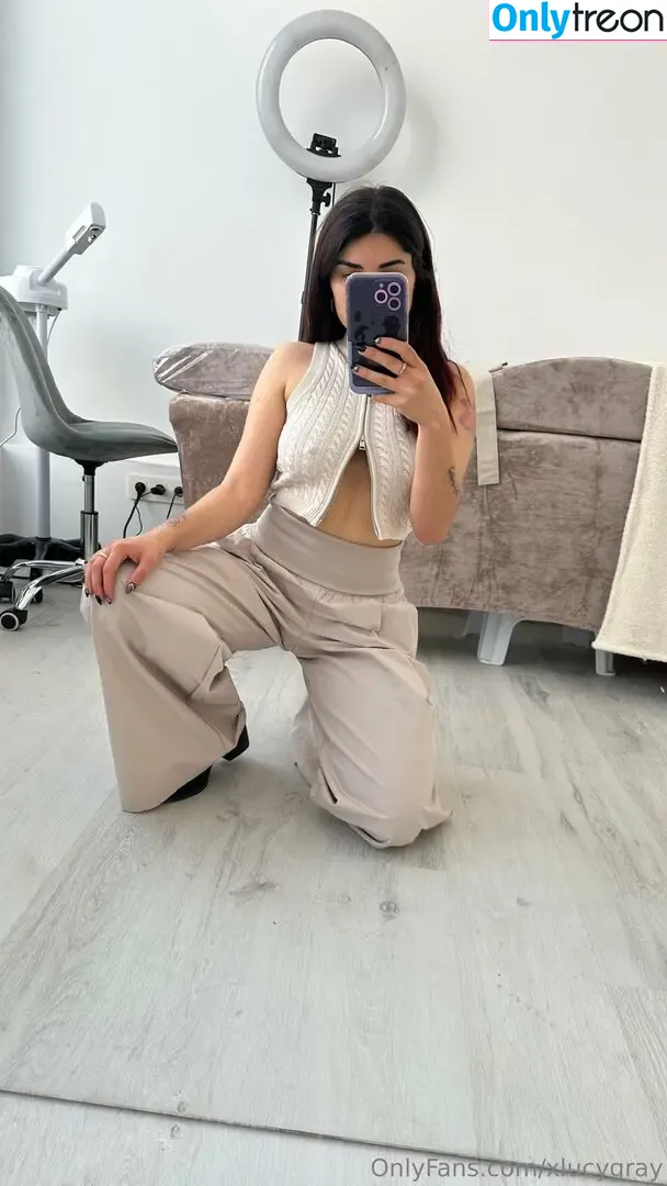 xlucygray nude photo #0013 (xlucygray_)