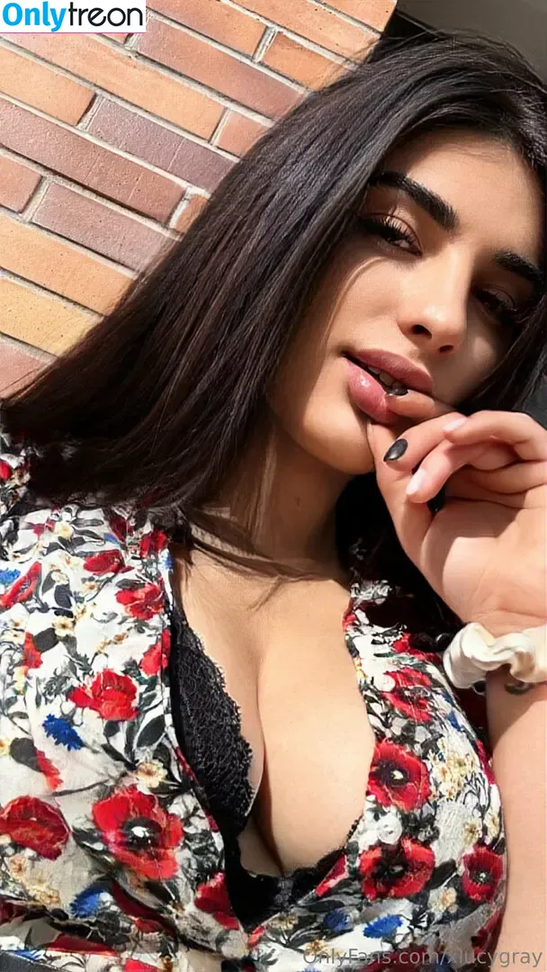 xlucygray nude photo #0032 (xlucygray_)