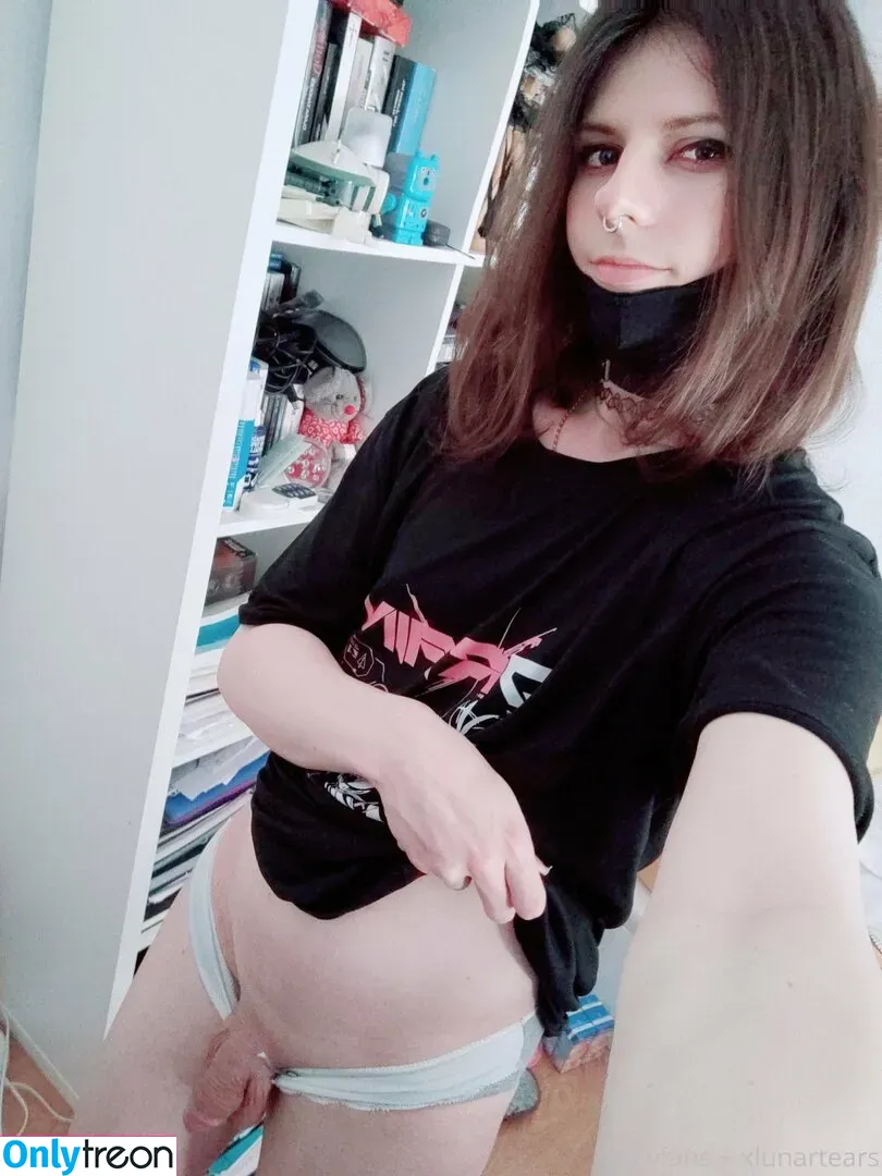 Xlunartears nude photo #0014 (xgreirx)
