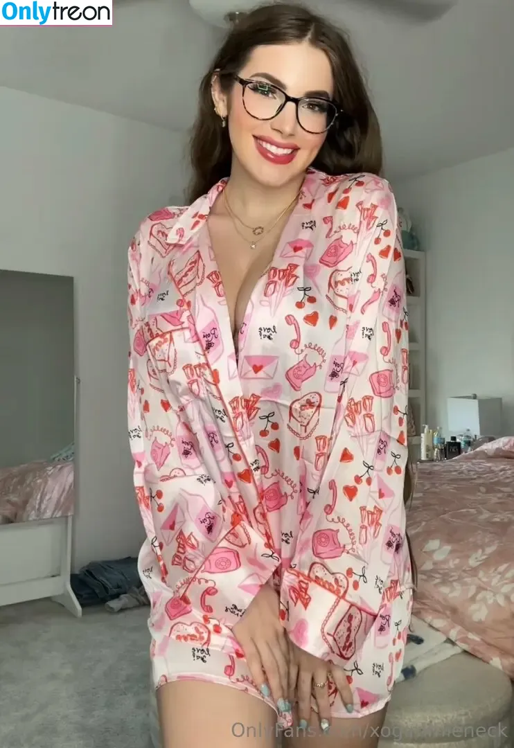 xogimmieneck nude photo #0026 (xogimmieneck)
