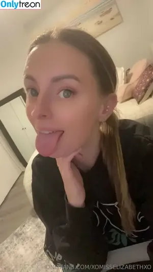  nude photo #0004